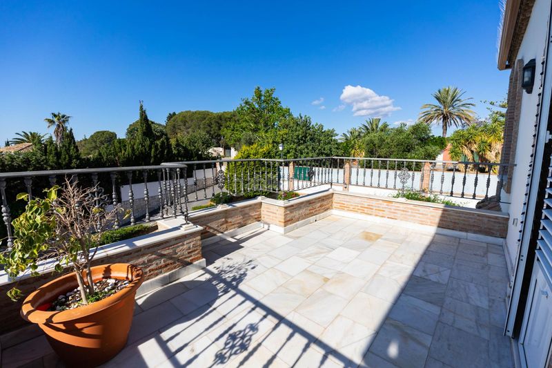 Foto fa4b53b6-1f16-4d55-bfea-95415b33dd6f. Xalet amb aparcament piscina a Mijas pueblo Mijas