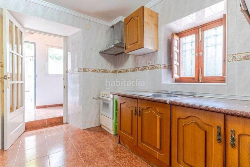 Foto c0ad377a-1b0c-443b-ab9b-14b3f8f4a8db. Casa a Lújar