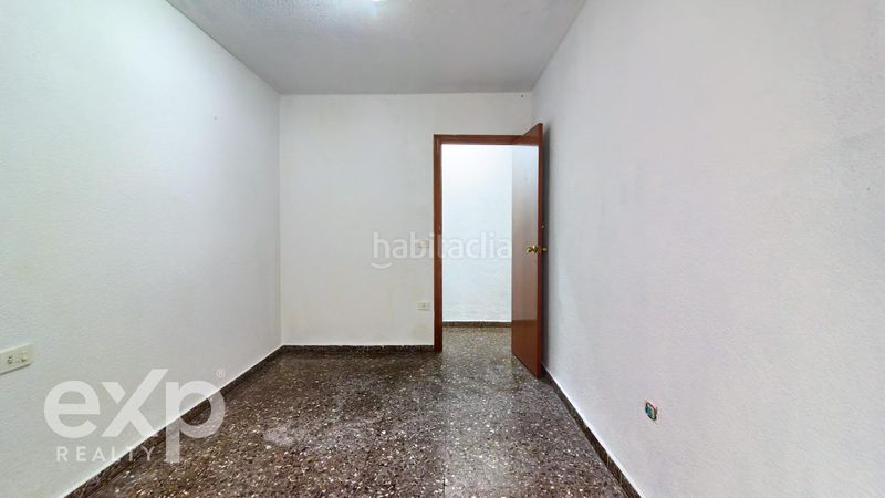 Foto 852633ad-645a-4197-a9fc-26eab12cc637. Pis a Alginet