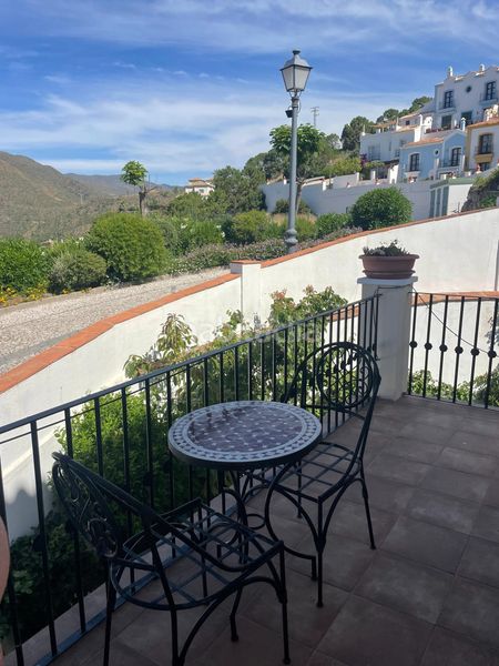 Foto 4045277a-3a83-45ff-a3fb-753888e31792. Casa adosada  idílica con vistas al mar en monte mayor, en Benahavís