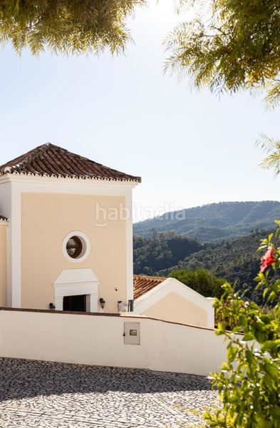 Foto 887b6229-41d3-42e1-8b31-972afb7dcc52. Casa adosada  idílica con vistas al mar en monte mayor, en Benahavís
