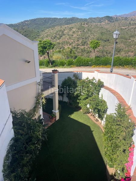 Foto be2e9cad-eb54-4f80-81af-002c1c6047aa. Casa adosada  idílica con vistas al mar en monte mayor, en Benahavís
