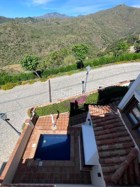 Foto fcc7caad-1b1d-46a1-b88c-0f15372f9dc2. Casa adosada  idílica con vistas al mar en monte mayor, en Benahavís