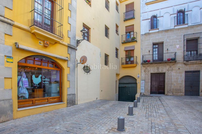 Foto ff122a95-d7da-4b6d-a25e-a1bc6df03775. Pis amb aparcament a Centro Jerez de la Frontera