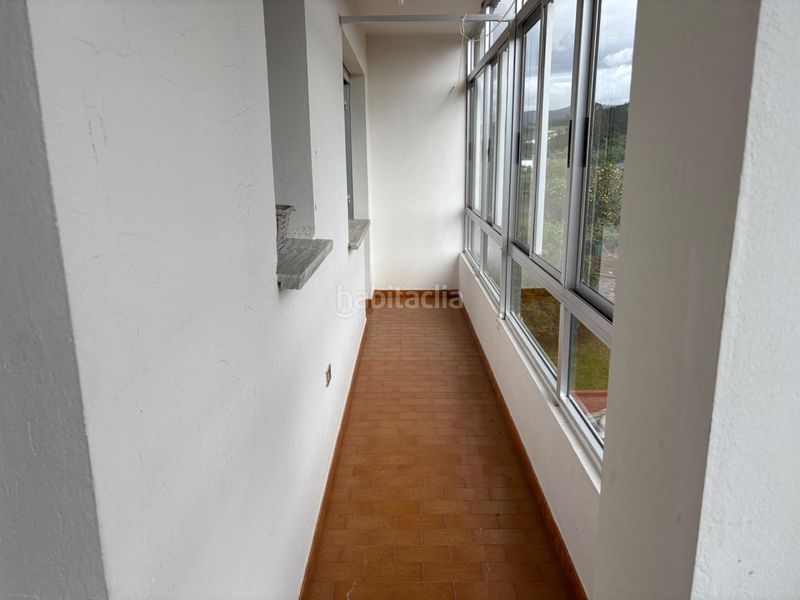 Foto a9cfbd3e-aaa7-4e60-890b-da9984f37ab7. Edificio in Barreiros