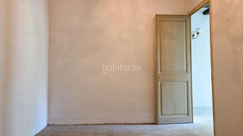 Foto c792a65f-e979-450b-87e6-49782c35dc9f. Casa amb aparcament a Navarcles