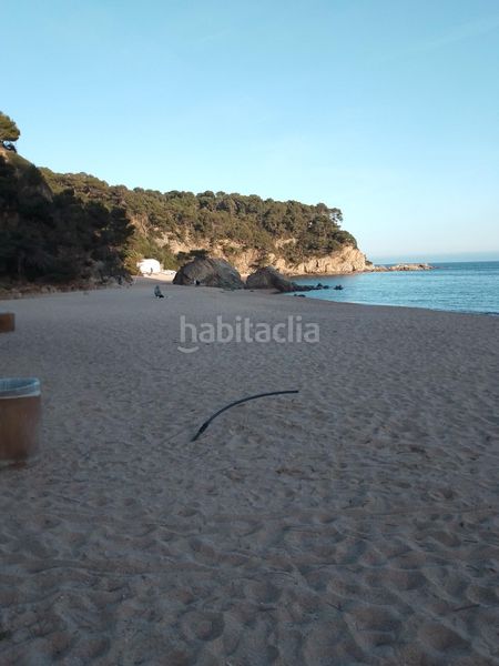 Foto 7152fbe9-fdb4-4ea0-b672-134e52ea9873. Casa amb aparcament piscina a Canyelles Lloret de Mar