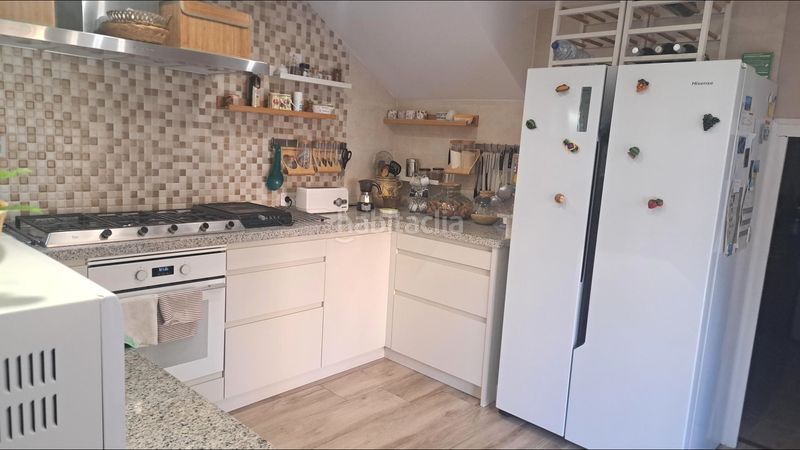 Foto bb74732f-1d9a-4759-af5a-0ec435212a5e. Casa amb aparcament piscina a Canyelles Lloret de Mar