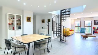 Affitto Duplex  Carrer del hospital. Impresionante dúplex con terraza, gimnasio y plaza de garaje en
