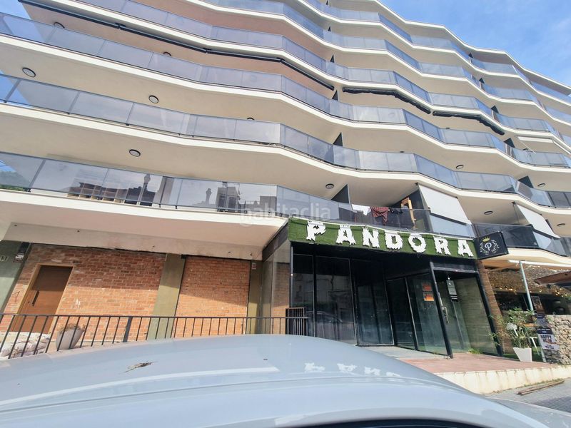 Foto f093cc33-2359-40df-8129-15d7db25bd60. Local comercial a Mar i Camp - Platja dels Capellans Salou