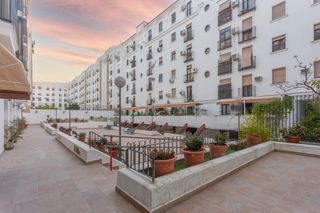 Piso  Calle paul. Piso en venta en nuda propiedad en el centro de jerez