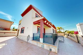 Doppelhaus  Calle laguna peñalara-urrutias. Espectacular dúplex en punta brava