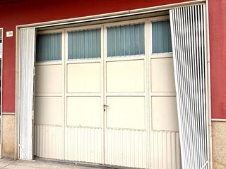 Local Comercial en Carrer d'alcanyís 36. Almacén  local  parking en tortosa centro con muchas posibilidad