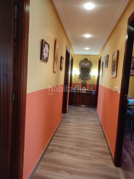 Foto 06f8ec51-ce8e-4e97-b5df-1f0c531c4ef1. Chalet en calle calle imprenta 18 amplio chalet con piscina en san andrés del rabanedo 400,000 en Trobajo del camino