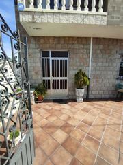 Chalet in Calle calle imprenta 18. Amplio chalet con piscina en san andrés del rabanedo  400,000