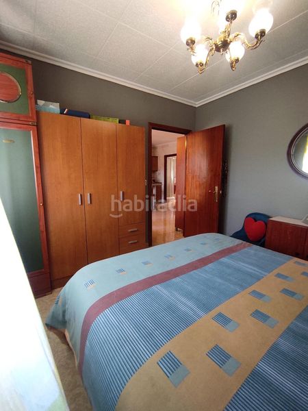 Foto e369ab4d-6891-4fd4-9a47-3b5606afe312. Chalet en calle calle imprenta 18 amplio chalet con piscina en san andrés del rabanedo 400,000 en Trobajo del camino