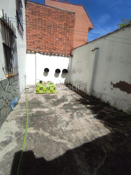 Foto b55feb2d-2b8d-4f43-b247-d7c56cd2cffe. Chalet en calle general mola-ar 18 espectacular chalet en la vegaoteruelo, por solo 269,000 en León