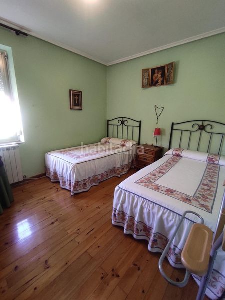 Foto bd36466c-fa70-49d0-8c2a-f16bf94a069d. Chalet en calle general mola-ar 18 espectacular chalet en la vegaoteruelo, por solo 269,000 en León