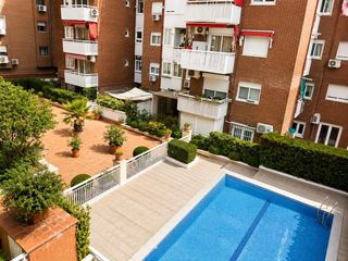 Pis  Calle calle cañas. Encantador piso en venta en colina, madrid