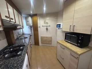 Flat in Calle LOPEZ PELAEZ
