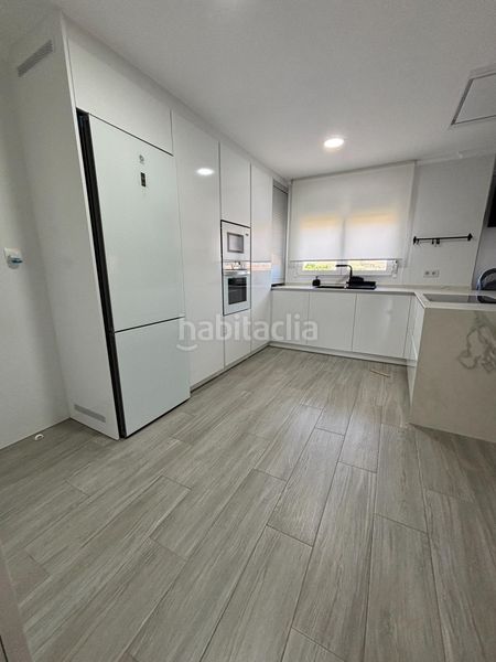Foto 7c8d9375-8e02-4660-8fa0-f99c8f3509df. Casa amb aparcament a La Unión Unión (La)