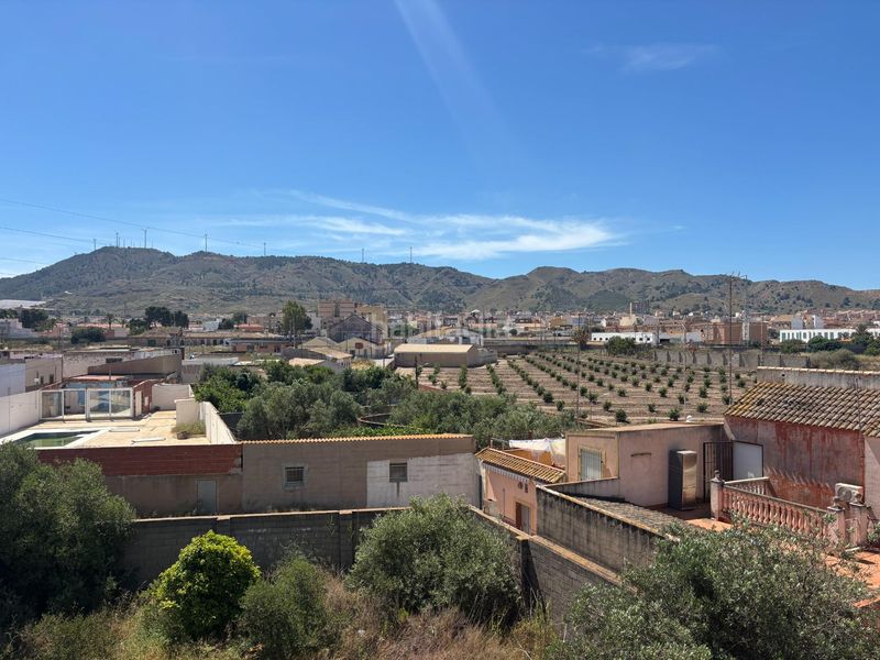 Foto a48d9bc0-7757-48f9-9fc9-8b4d9a18d4f5. Casa amb aparcament a La Unión Unión (La)