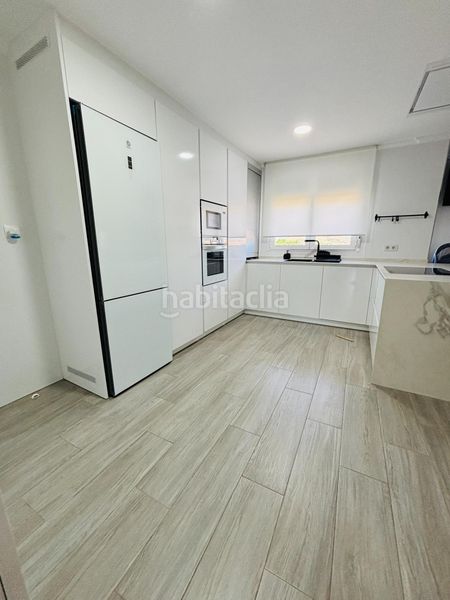 Foto e96a7e6c-8a9b-4b97-826a-c6a004b59b9b. Casa amb aparcament a La Unión Unión (La)
