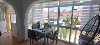 Casa adossada a Panorama-Sierramar. Chalet pareado en monte y mar alto, gran alacant