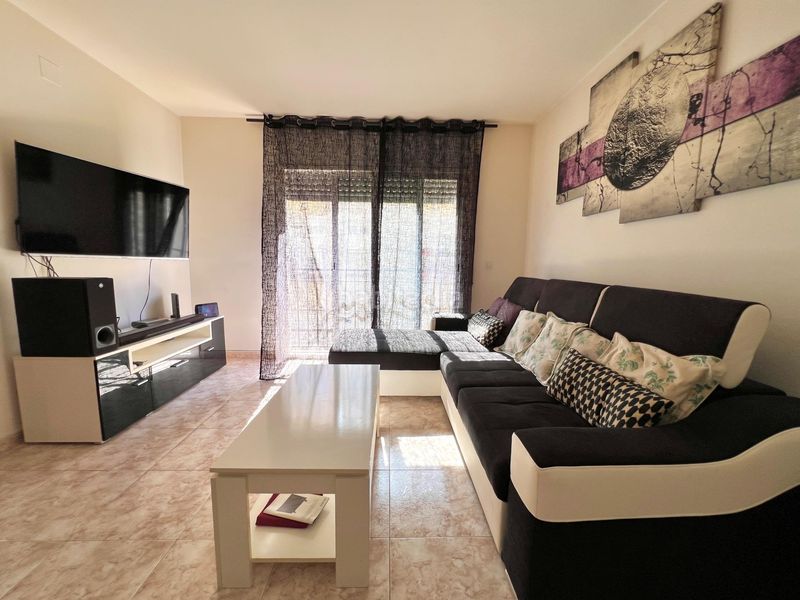 Foto fe18a8ee-739d-4705-8629-d0361f7ed4d7. Casa adossada amb calefacció aparcament a Roda de Barà