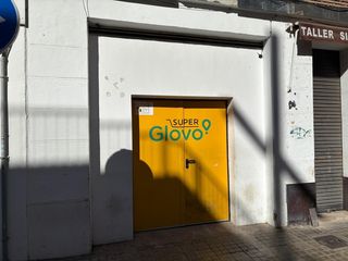 Local Comercial  Calle del maestro guerrero. Activo comercial y logístico de más de 590 m2 en valencia