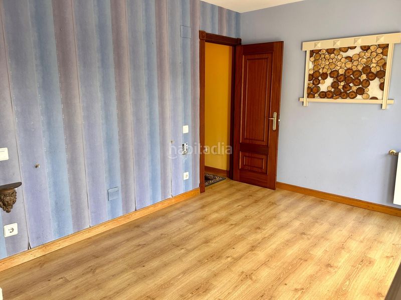 Foto 728cb8f3-685b-4d19-848b-d62be6b649da. Pis amb aparcament a Colindres