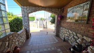 Chalet  Carrer carrer orquídia. Tu nuevo hogar en tordera te espera!