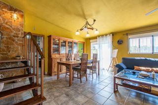 Chalet in Alcora (l´). Chalet en entorno natural con piscina y vistas despejadas en pan