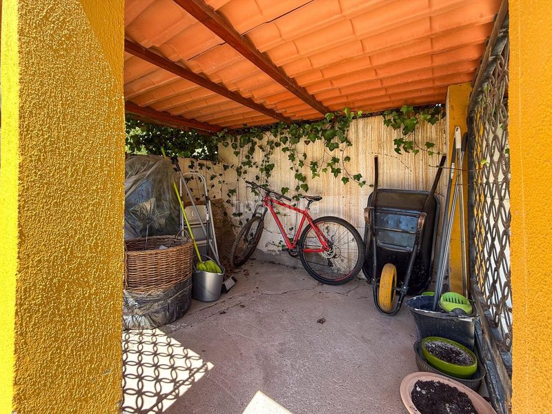 Foto 4dea9427-e840-43a2-9c70-e90888350ae0. Xalet amb aparcament piscina a Alcora (l´)
