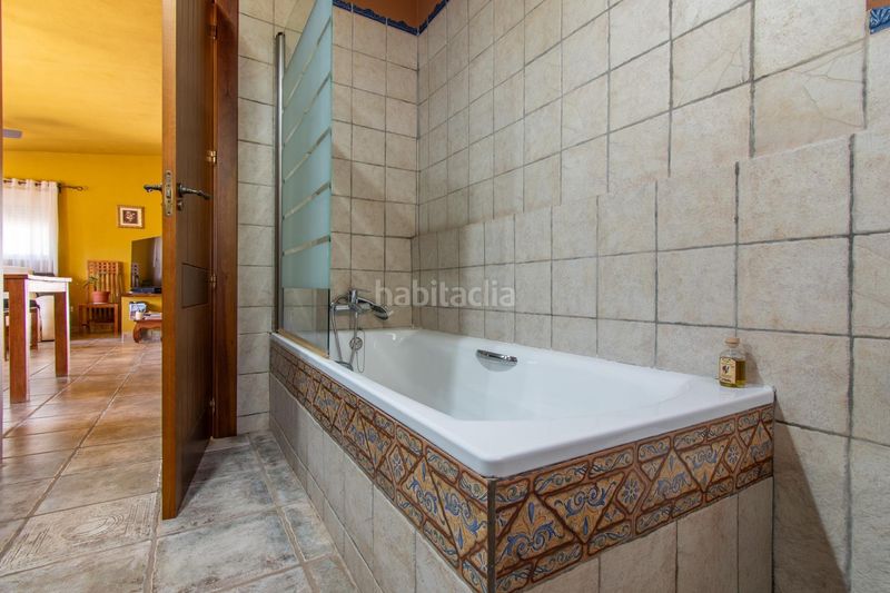 Foto 65f534ef-c3c5-45b9-8628-79838e6bb4ce. Xalet amb aparcament piscina a Alcora (l´)