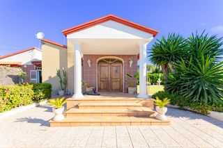 Chalet en La Conarda. Gran chalet, exclusivo solo para tí y tu familia