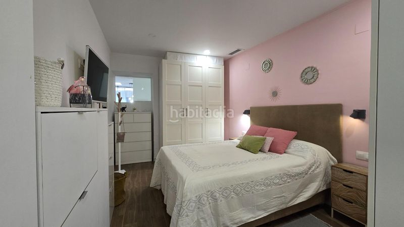 Foto 9f1a0545-6458-4351-bf06-a225804cb51c. Casa amb calefacció a El Alborgí Paterna