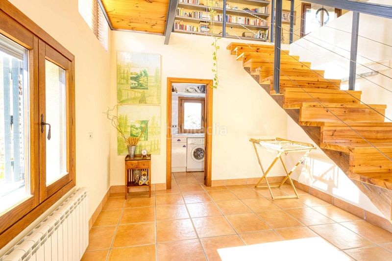 Foto 0bdc7dfa-d47c-450d-936f-9b711a336a4d. Casa amb aparcament a Castalla