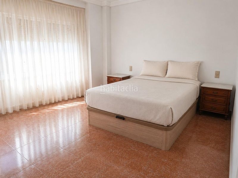 Foto 3d7d2892-70b6-4de6-8638-1a2a789c6fba. Casa amb calefacció aparcament a Centro Burriana
