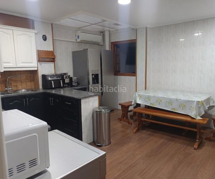 Foto c1b7d4b8-7215-426e-ac07-5067299cbdef. Casa amb calefacció aparcament a Centro Burriana