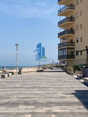 Appartamento  Calle mar blau n-01. Piso con vistas al mar y terraza en mareny blau