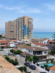 Pis  Calle mar blau n-01. Piso con vistas al mar y terraza en mareny blau