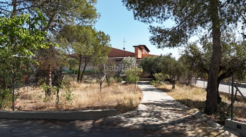 Foto 6d022e9a-defc-42ae-8262-8fd4d5c4b200. Casa amb aparcament a Monòver