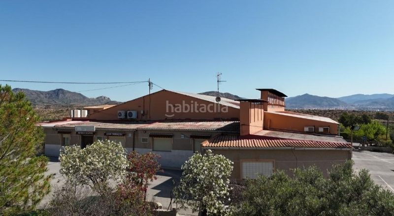 Foto c5b5f936-9480-4d5f-9465-ec66aa8523b6. Casa amb aparcament a Monòver