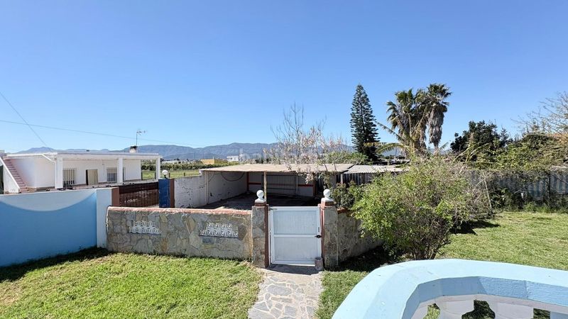 Foto a933cfb7-2d21-47af-9131-d06276e93b21. Masia amb aparcament piscina a El Marenyet Cullera