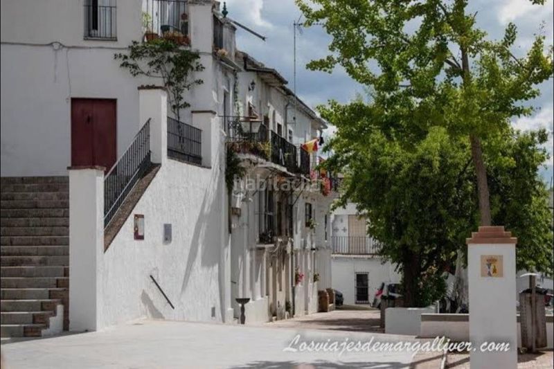 Foto f8fdcdbd-f0c2-4698-b4e5-a975124e8cc5. Terreny residencial a Cazalla de la Sierra