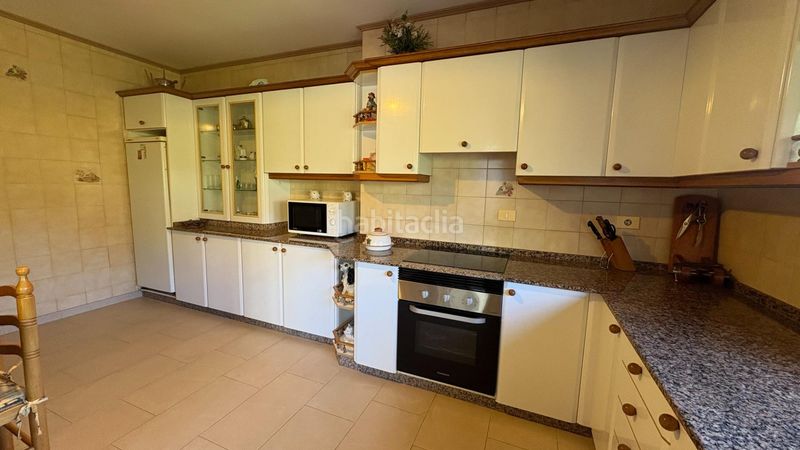 Foto 7a4d0958-0cb7-4955-81d2-da0eb8b3822e. Casa amb calefacció aparcament a Mugardos