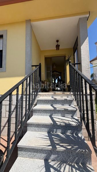 Foto a693f8d6-ab3f-49a2-808b-43f1e72dbcd9. Casa amb calefacció aparcament a Mugardos