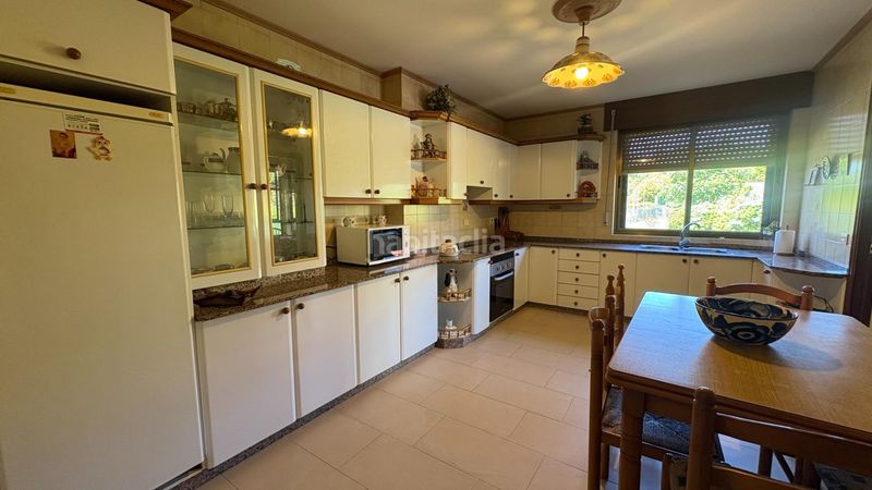 Foto cf7ff634-997e-44af-8f94-ca36c2b5ea2d. Casa amb calefacció aparcament a Mugardos