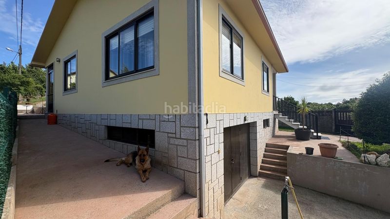 Foto eecd86da-3403-4c9c-b523-35d120987803. Casa amb calefacció aparcament a Mugardos